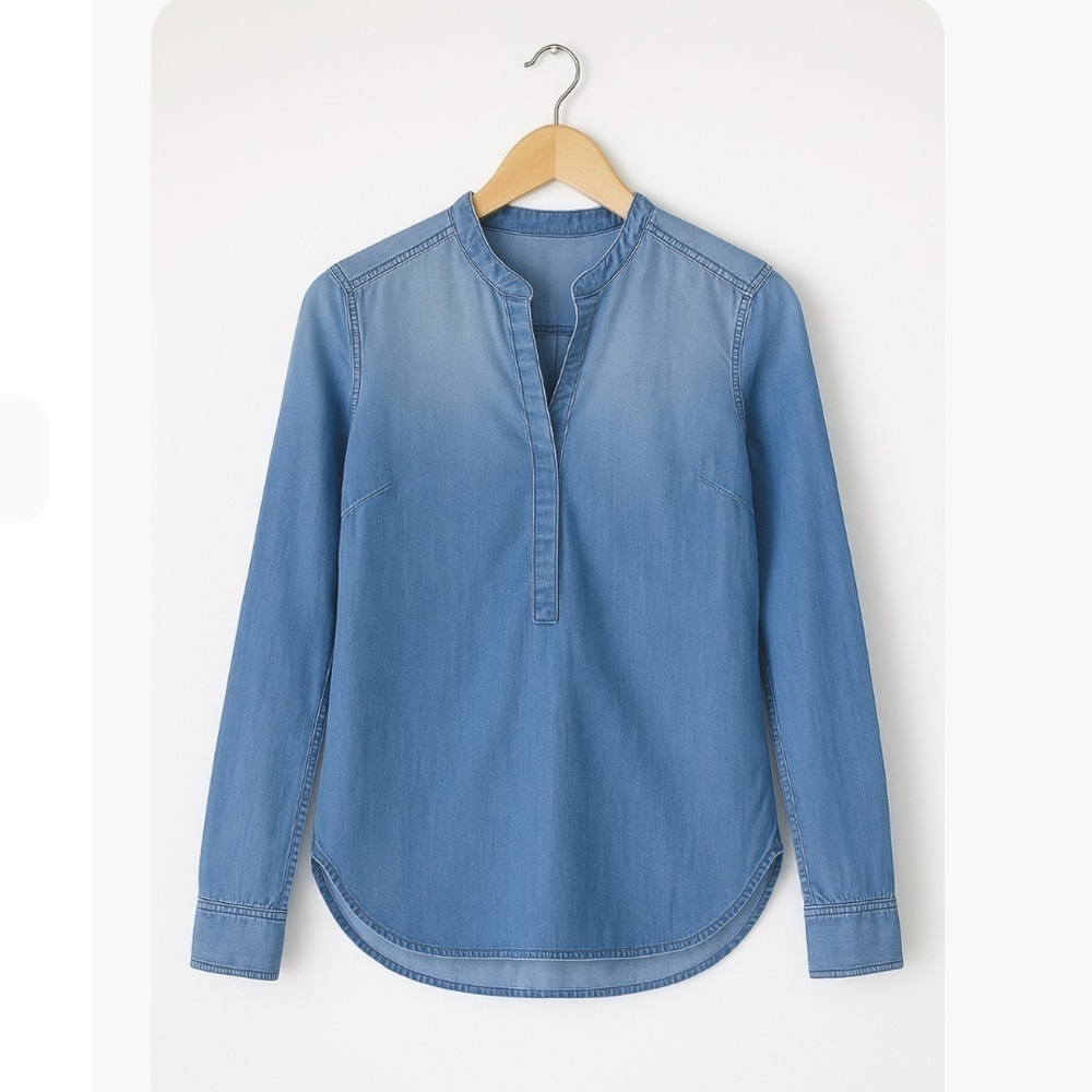 Vince Blue Chambray Long Sleeve Split Neck Line Top Shirt Size 8